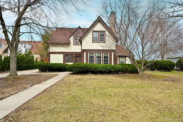 1447 Buckingham Avenue, Birmingham, MI 48009