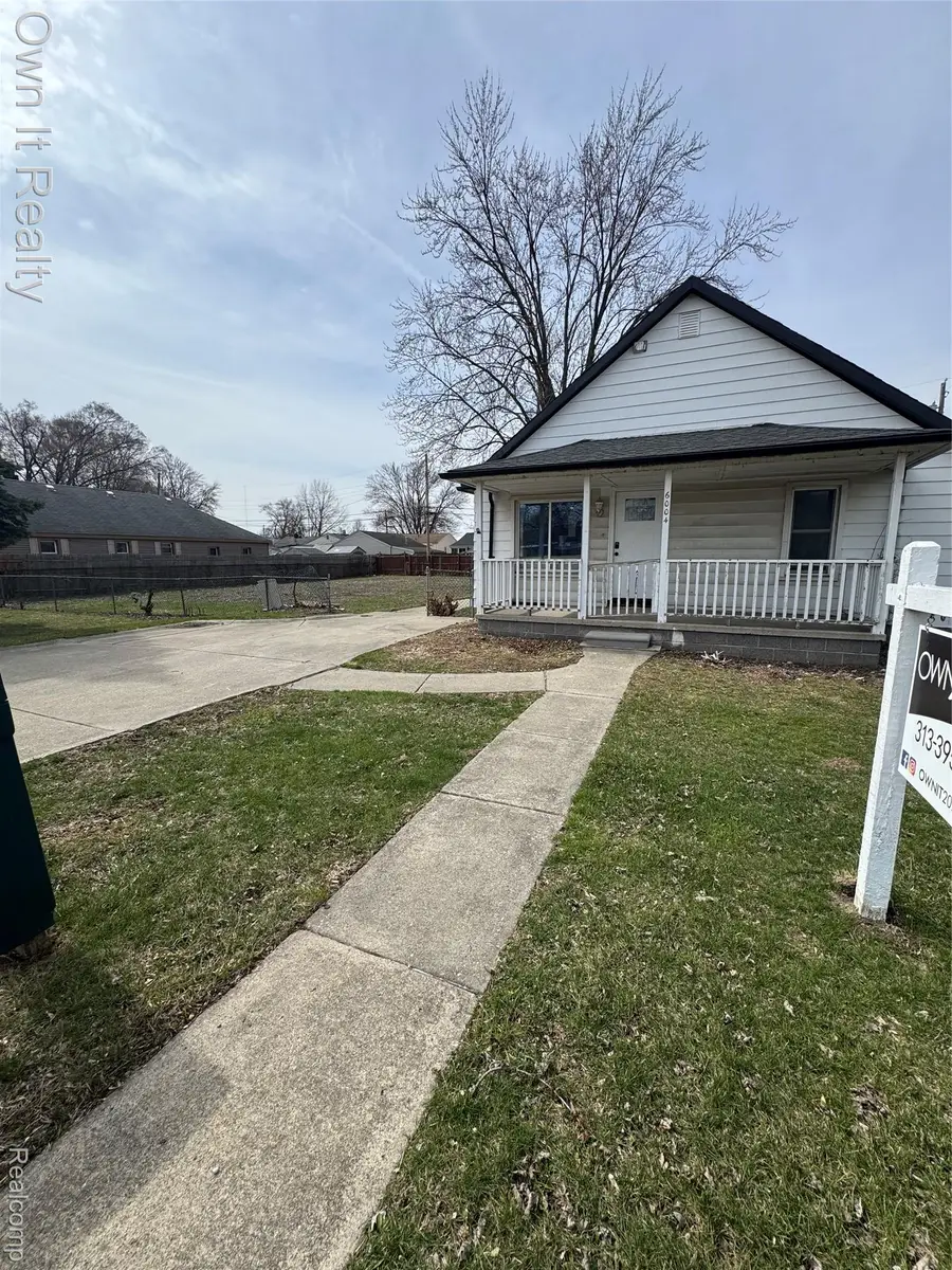6004 Monroe Boulevard, Taylor, MI 48180 - #2