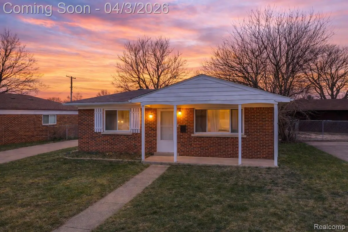 3903 Gloria Street, Wayne, MI 48184 - #1