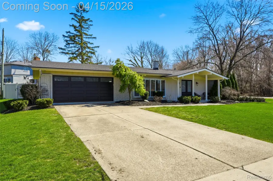 3550 Upton Drive, Troy, MI 48084 - #3