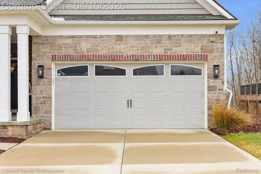 4032 Ashdale Way, Clarkston, MI 48348 - #3