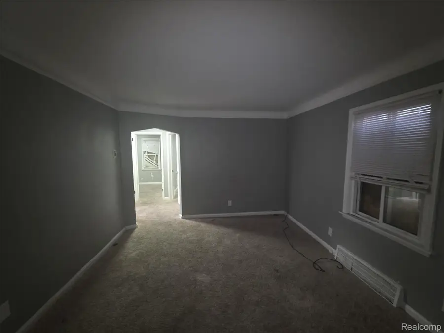 12400 Lansdowne Street, Detroit, MI 48224 - #2