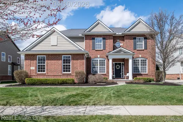 5947 Strawberry Circle, CommerceTwp, MI 48382