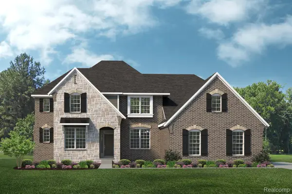 13973 Regatta Bay Drive, Shelby, MI 48315