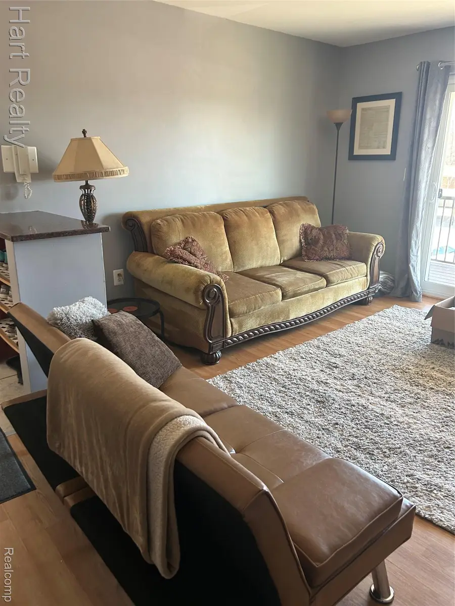 34820 Valleyview Drive #C5, Sterling Heights, MI 48312 - #3