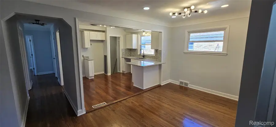 19189 Berden Street, Grosse Pointe, MI 48236 - #2