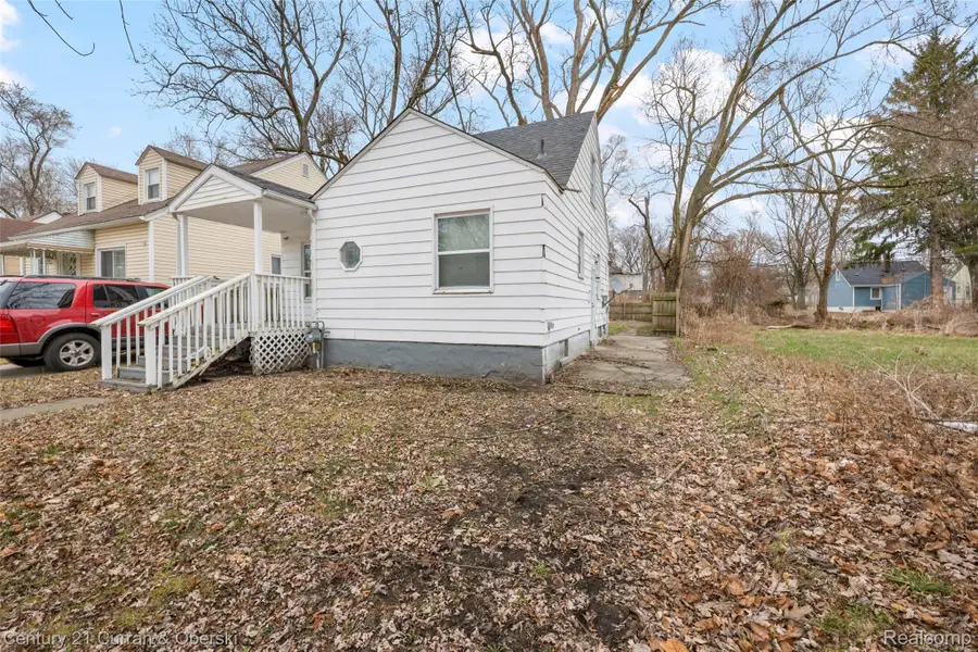 18220 Stout Street, Detroit, MI 48219 - #3