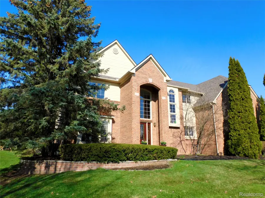 24117 Windridge Lane, Novi, MI 48374 - #2