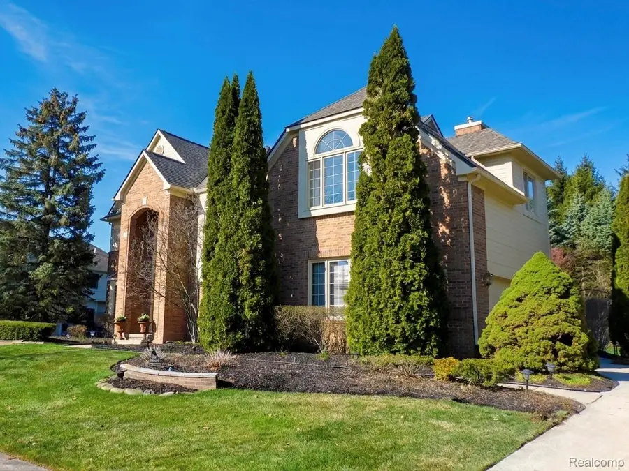 24117 Windridge Lane, Novi, MI 48374 - #3