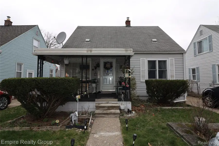 25046 Stanford Street, Dearborn Heights, MI 48125 - #2