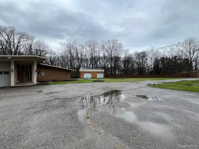 20551 Norwood Drive S, Southfield, MI 48075 - #2