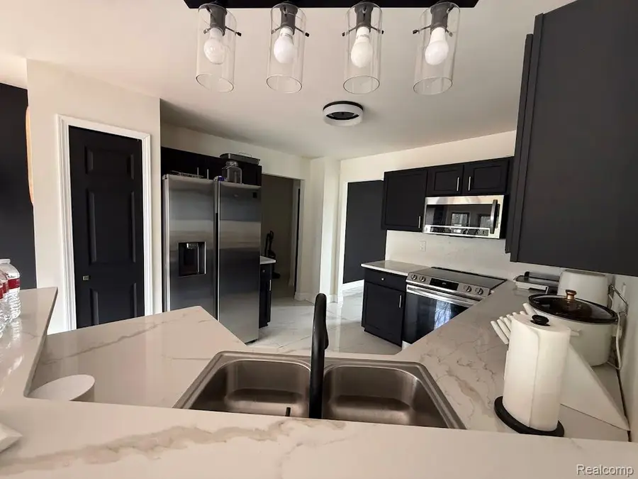 9228 W Walden Drive, Van Buren, MI 48111 - #2