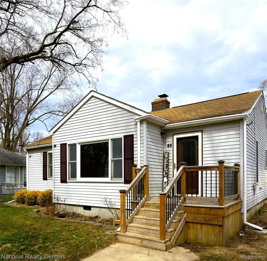44 Chaney Street, Belleville, MI 48111 - #2
