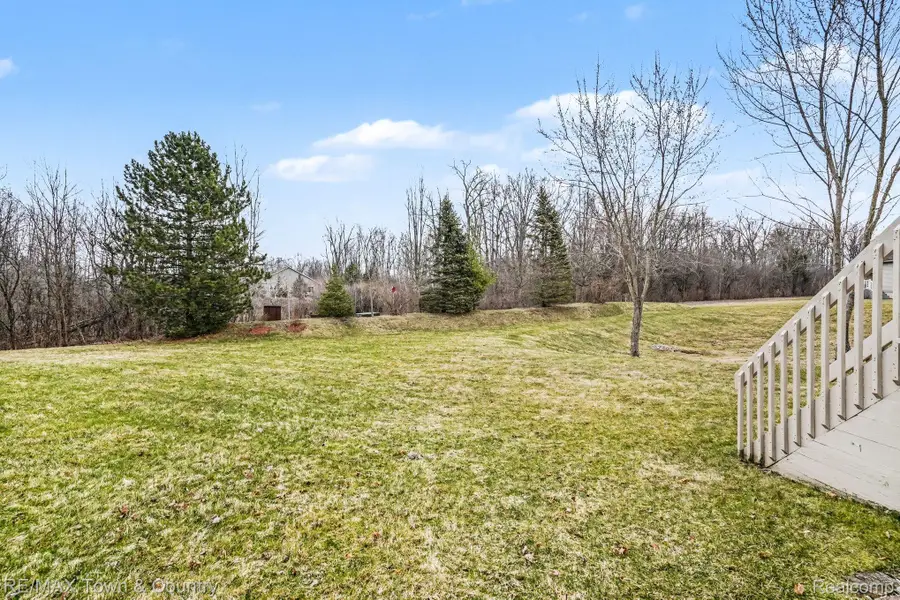 6462 Royal Club Drive, Flushing, MI 48433 - #3