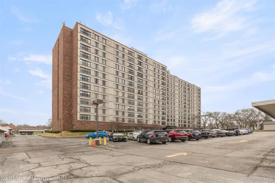 21800 Morley Avenue #417, Dearborn, MI 48124 - #2