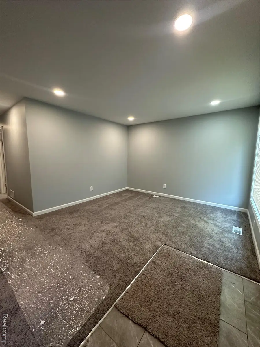 1917 Keppen Boulevard, Lincoln Park, MI 48146 - #3