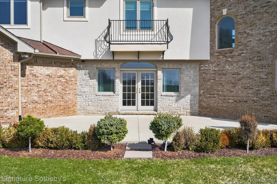 7455 Groveland Road, Holly, MI 48442 - #2