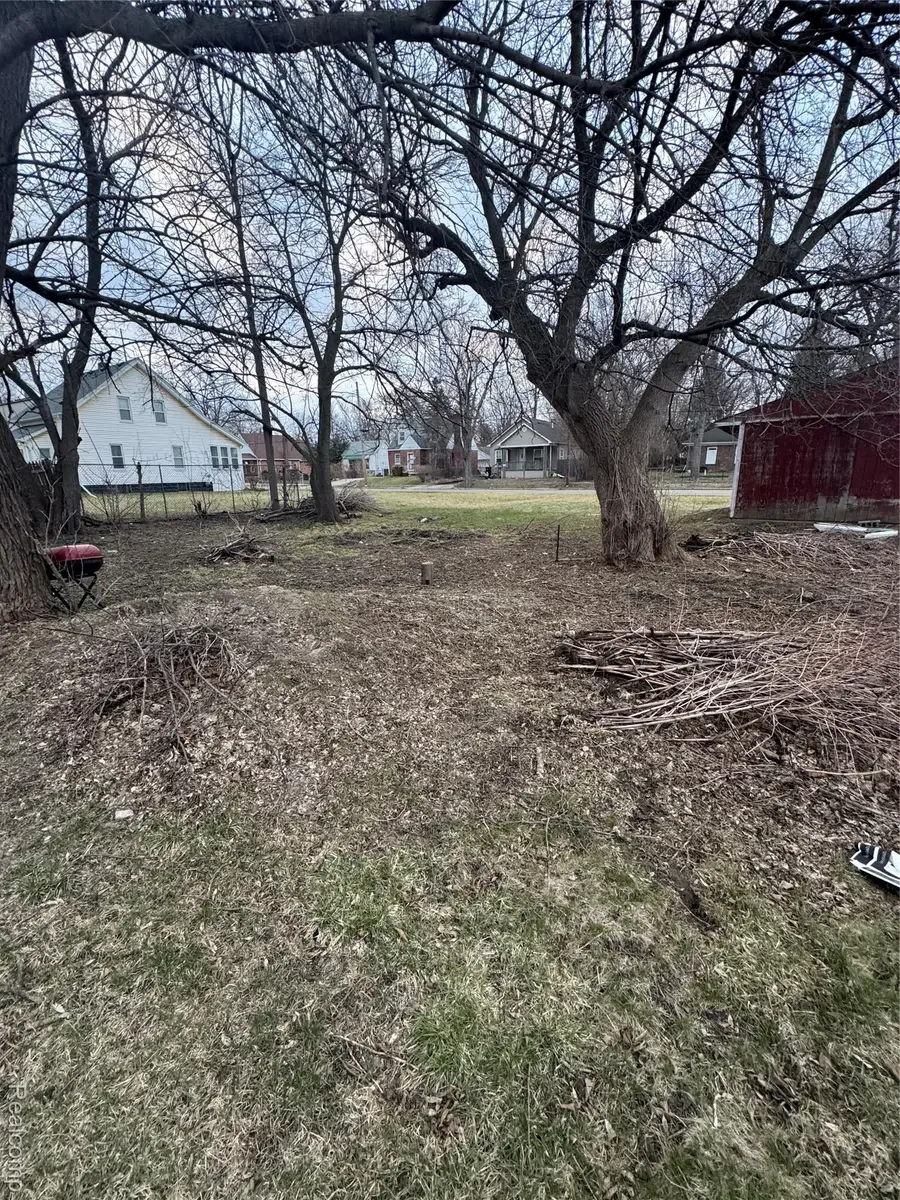 68 Lake Street, Pontiac, MI 48341 - #3