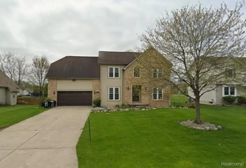 8251 N Port, Grand Blanc, MI 48439 - #1