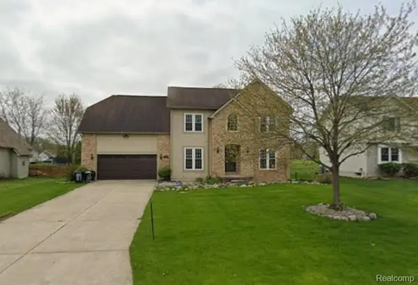 8251 N Port, GrandBlanc, MI 48439