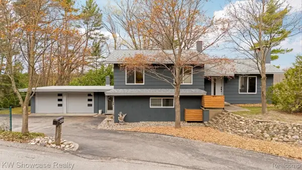 1610 Timber Lane Drive, TraverseCity, MI 49686