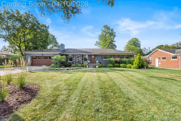 31700 Nixon Street, BeverlyHills, MI 48025