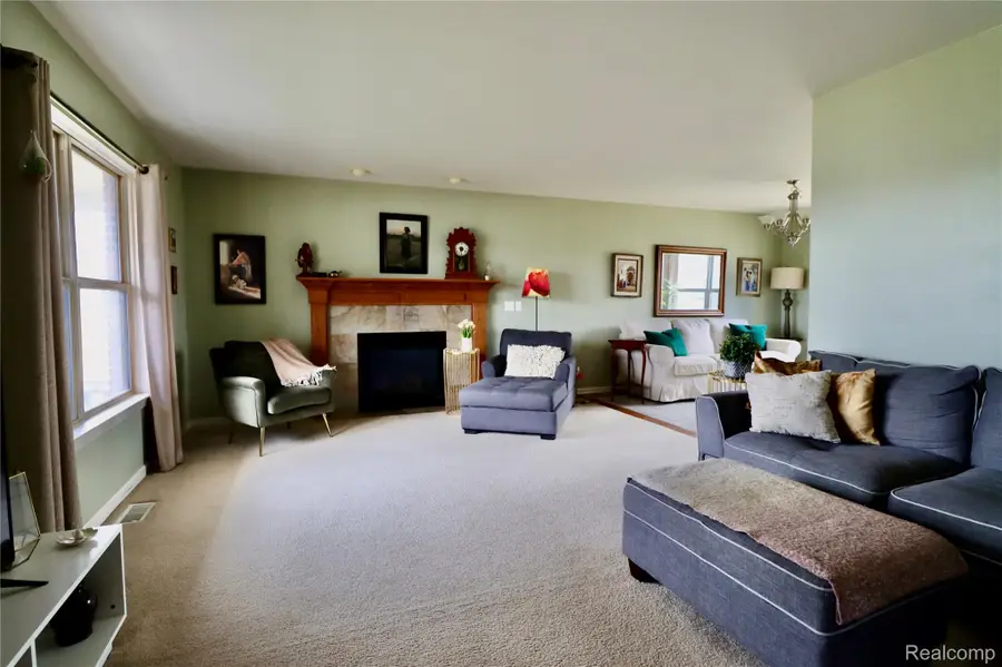 8376 Oak Ridge Drive, Goodrich, MI 48438 - #2