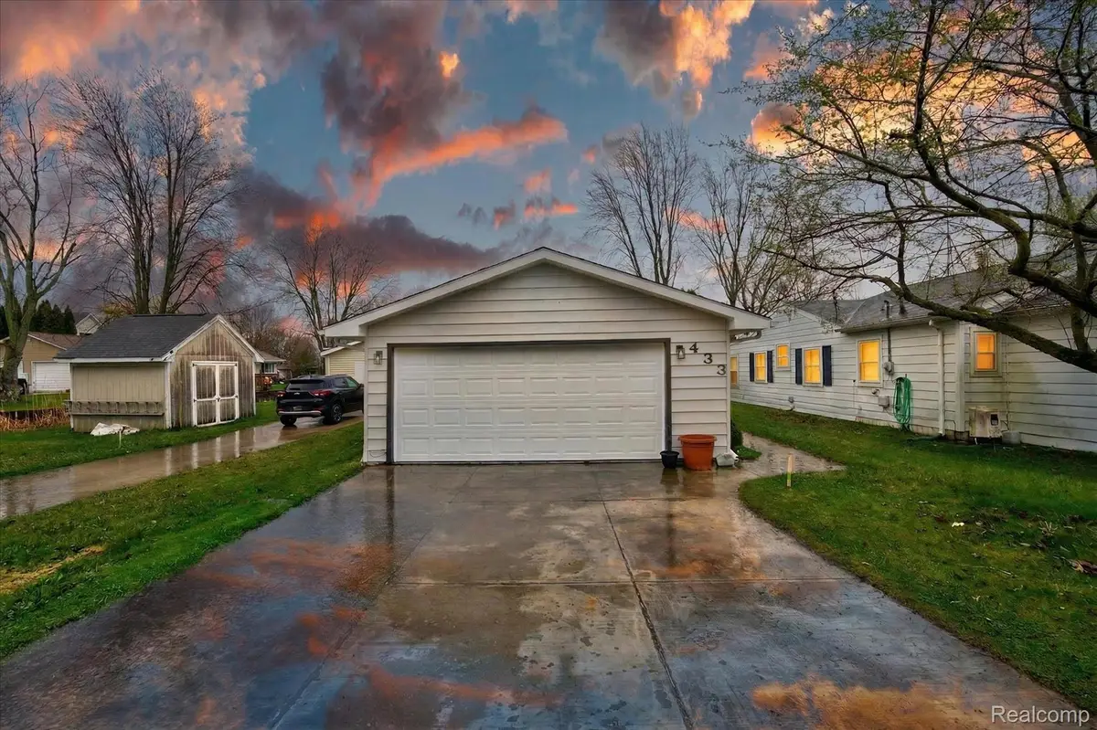 433 Walnut Drive, East China, MI 48054 - #1