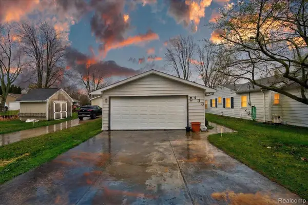 433 Walnut Drive, EastChina, MI 48054