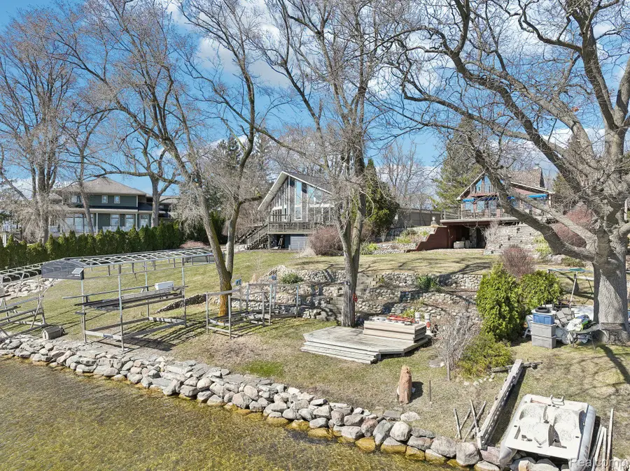 3641 Mann Road, Clarkston, MI 48346 - #3