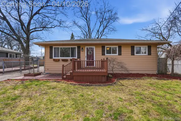 7039 Lapham, Waterford, MI 48329