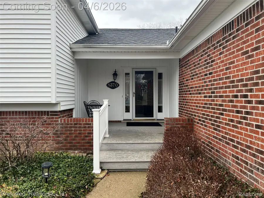 8370 Elmhurst Street, Canton, MI 48187 - #2