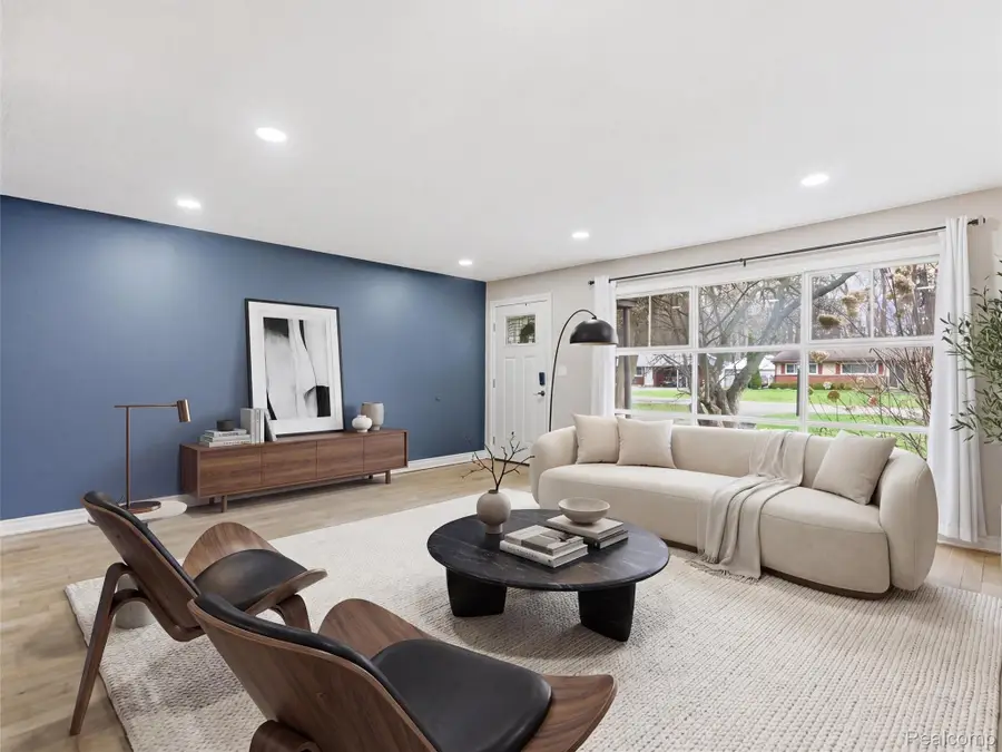 2674 Littletell Avenue, West Bloomfield, MI 48324 - #2