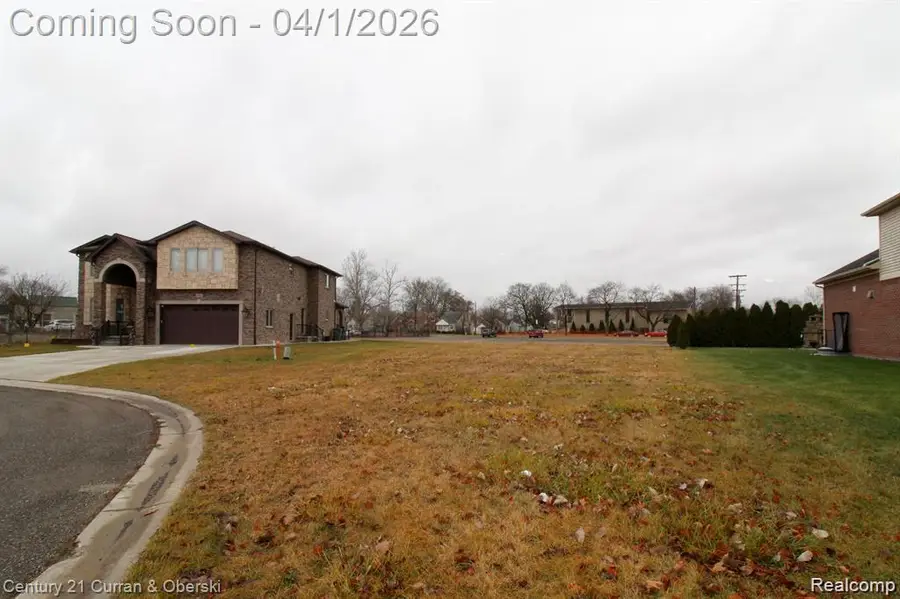 332 Francesco Court, Dearborn, MI 48124 - #2