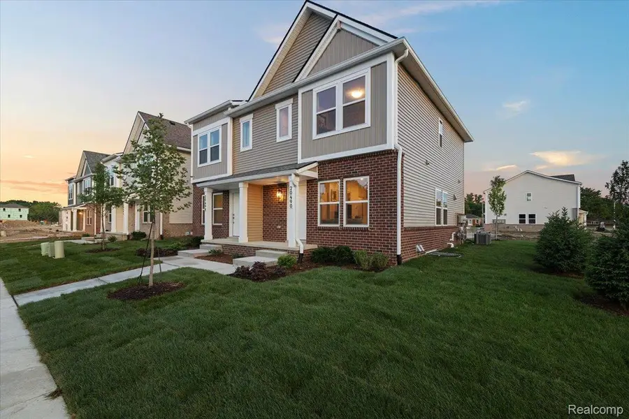 20498 Van Antwerp Street #23, Harper Woods, MI 48225 - #3