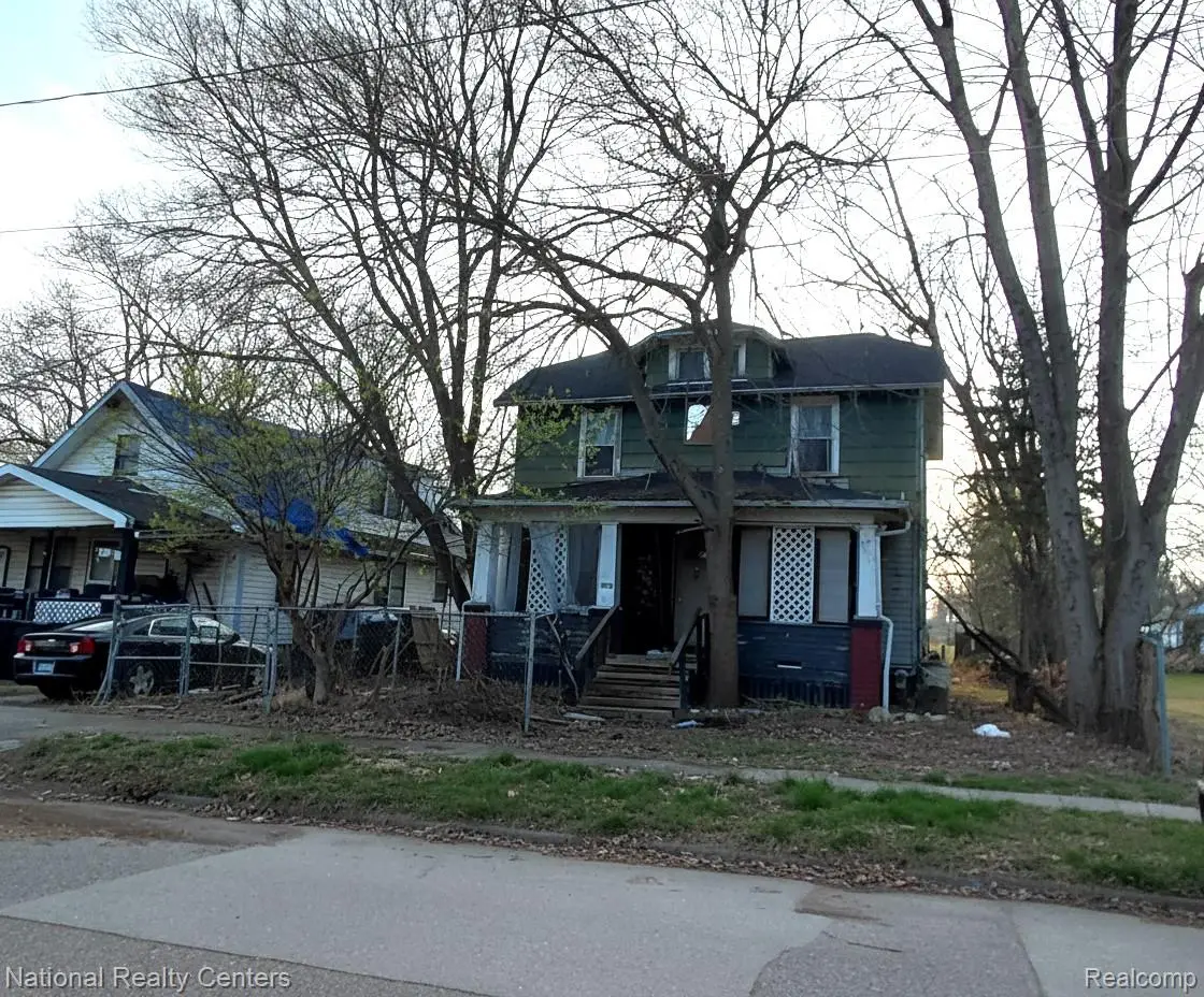 2105 Arlington Avenue, Flint, MI 48506 - #1