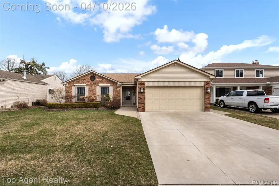 16115 Bayham Court, Clinton, MI 48038 - #3