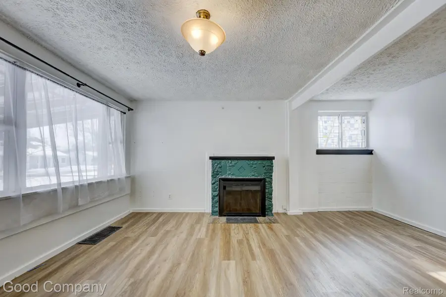 298 Oregon Street, Ypsilanti, MI 48198 - #2