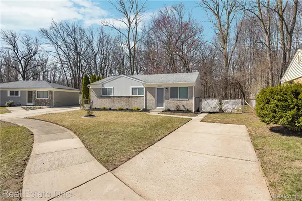 16226 Karin Street, Taylor, MI 48180