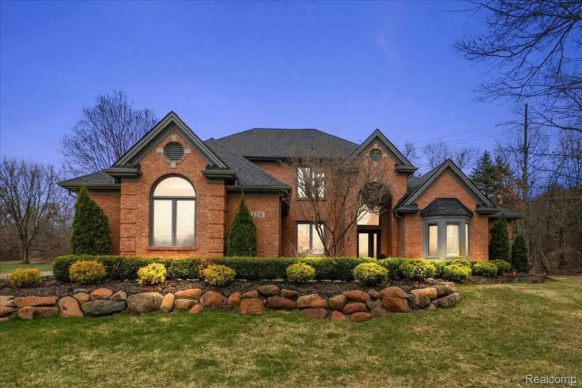 120 Wendover Court, Commerce, MI 48390 - #1