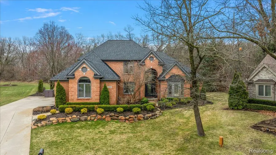 120 Wendover Court, Commerce, MI 48390 - #3