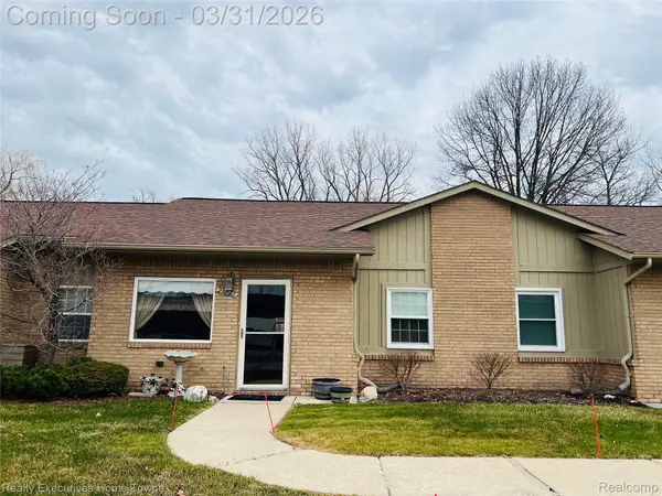 25860 Lira Lane #5, Warren, MI 48089