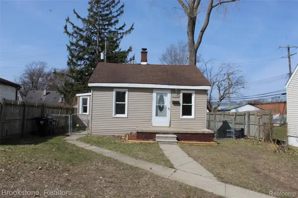 18869 Indian, Redford, MI 48240