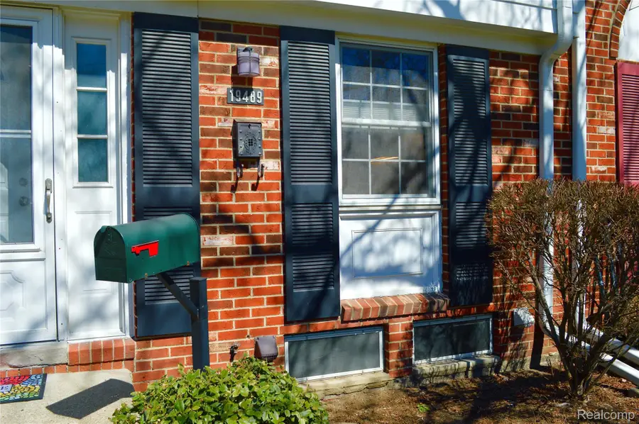 19489 Eddington Place, Northville, MI 48167 - #2