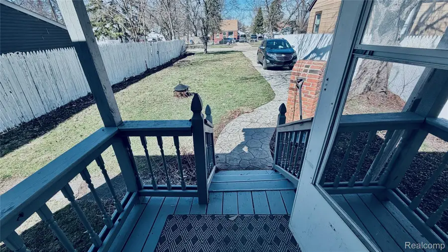 7540 Prospect Avenue, Warren, MI 48091 - #2