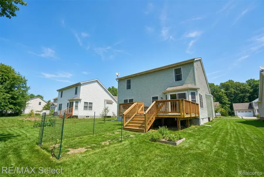185 Laura Lane, Linden, MI 48451 - #3