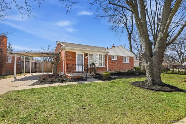 31651 Grant Street, Wayne, MI 48184