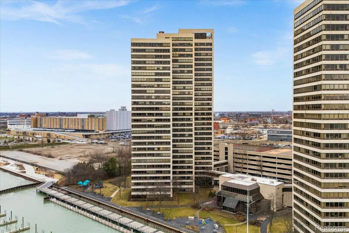 1001 W Jefferson Avenue #9c, Detroit, MI 48226 - #1
