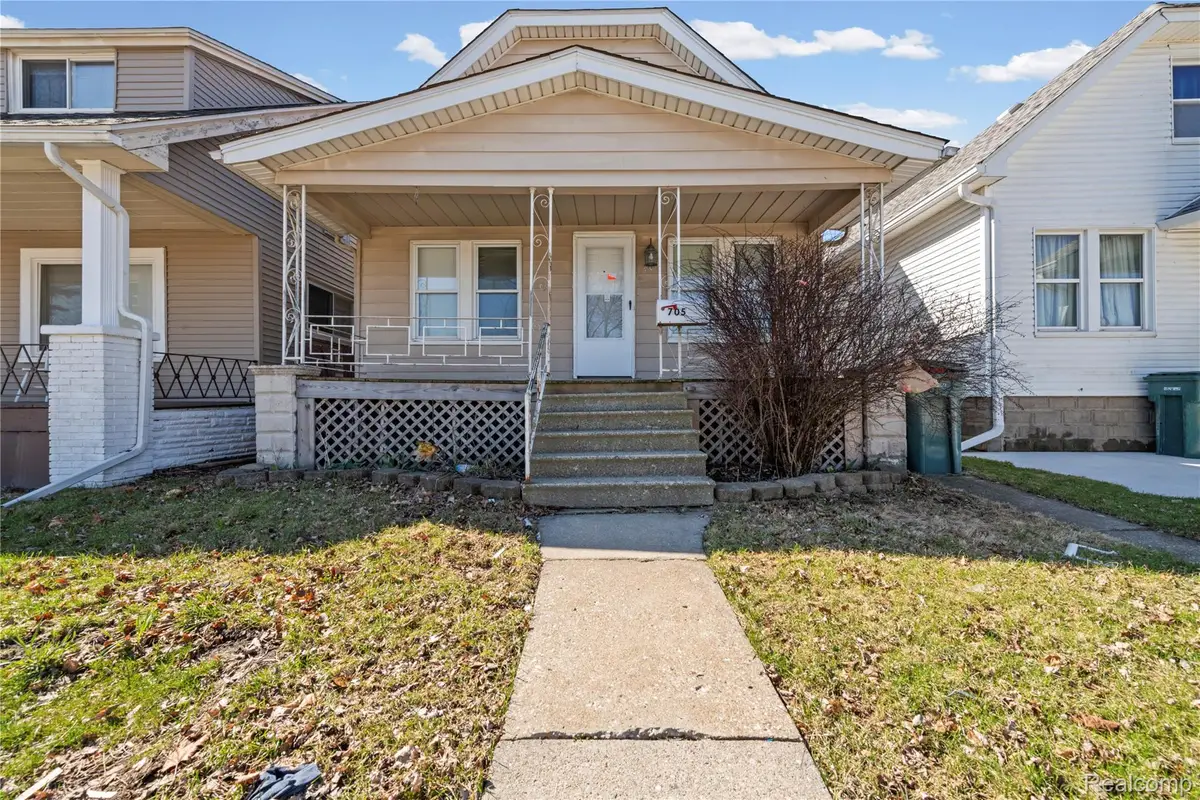 705 Cleophus Parkway, Lincoln Park, MI 48146 - #1