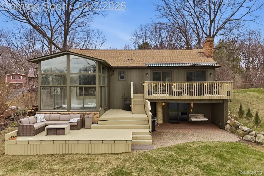 1929 Ridge Road, White Lake, MI 48383 - #2